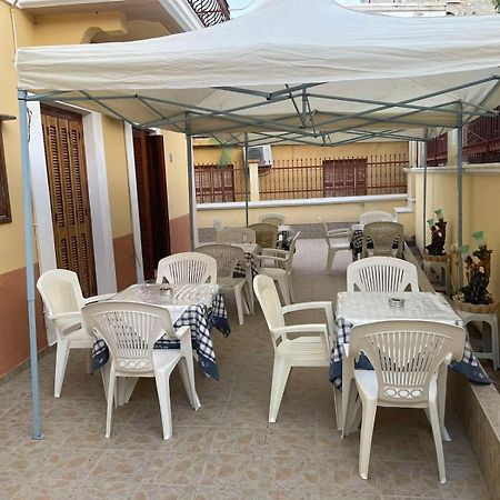 Villa Pinotsi Сими Екстериор снимка