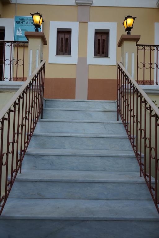 Villa Pinotsi Сими Екстериор снимка